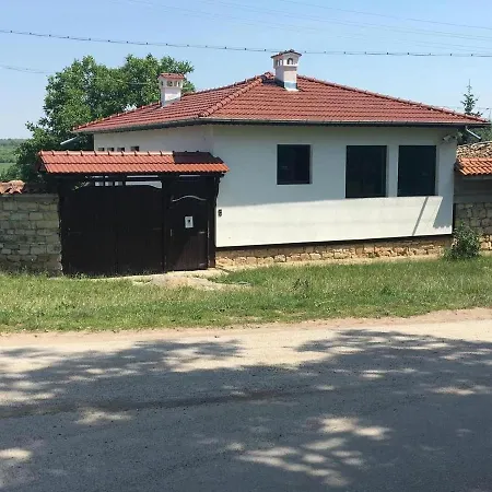 Apartamento The White House In Palamartsa