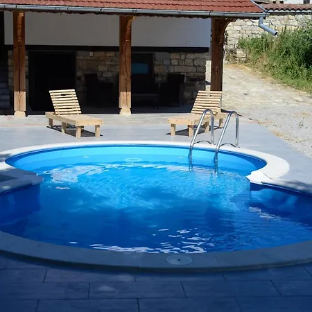 The White House In Palamartsa * Palamarza