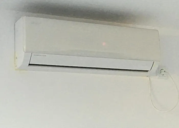 The White House In Palamartsa * Palamarza